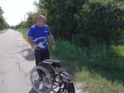 Однопартийцы доставили в Запорожье средства реабилитации для пожилых людей