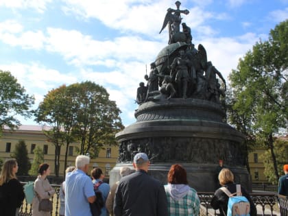 В Великом Новгороде торжественно отметили День зарождения российской государственности