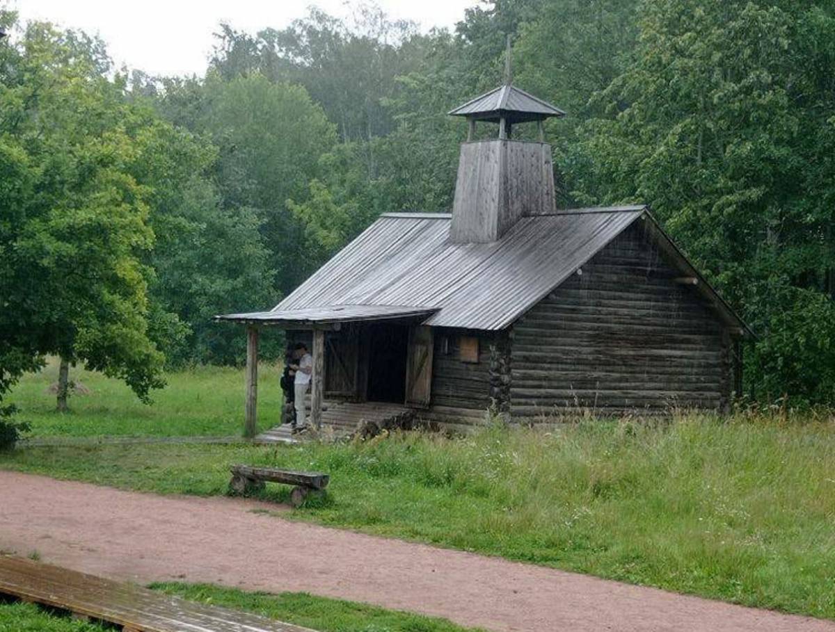 Постройка новгородская область. Сарай (музей). Постройка Новгородской Соймы. Витославлицы Великий Новгород фото. Храм бочки сараи.