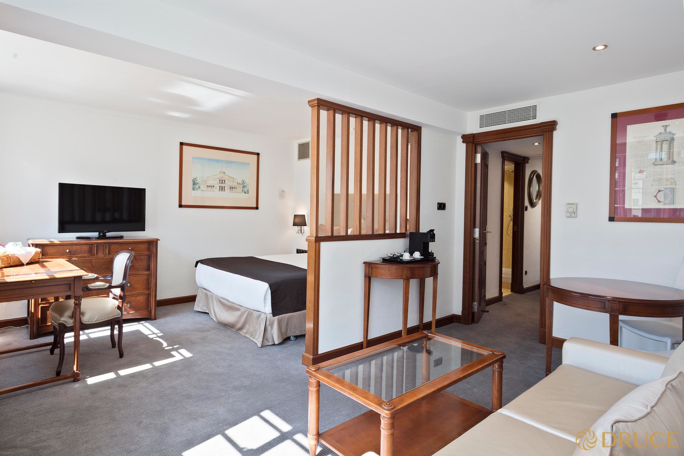 Studio lounge view.jpg