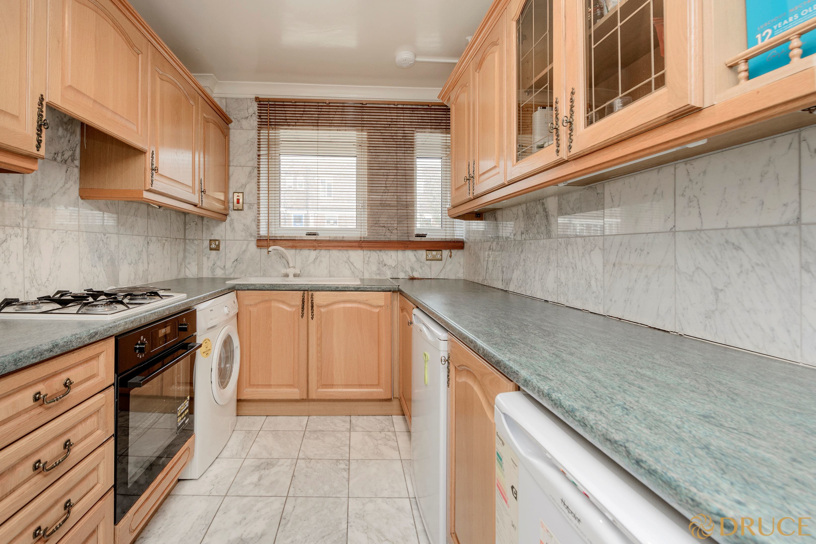 80 chelsea manor ct-0614.jpg