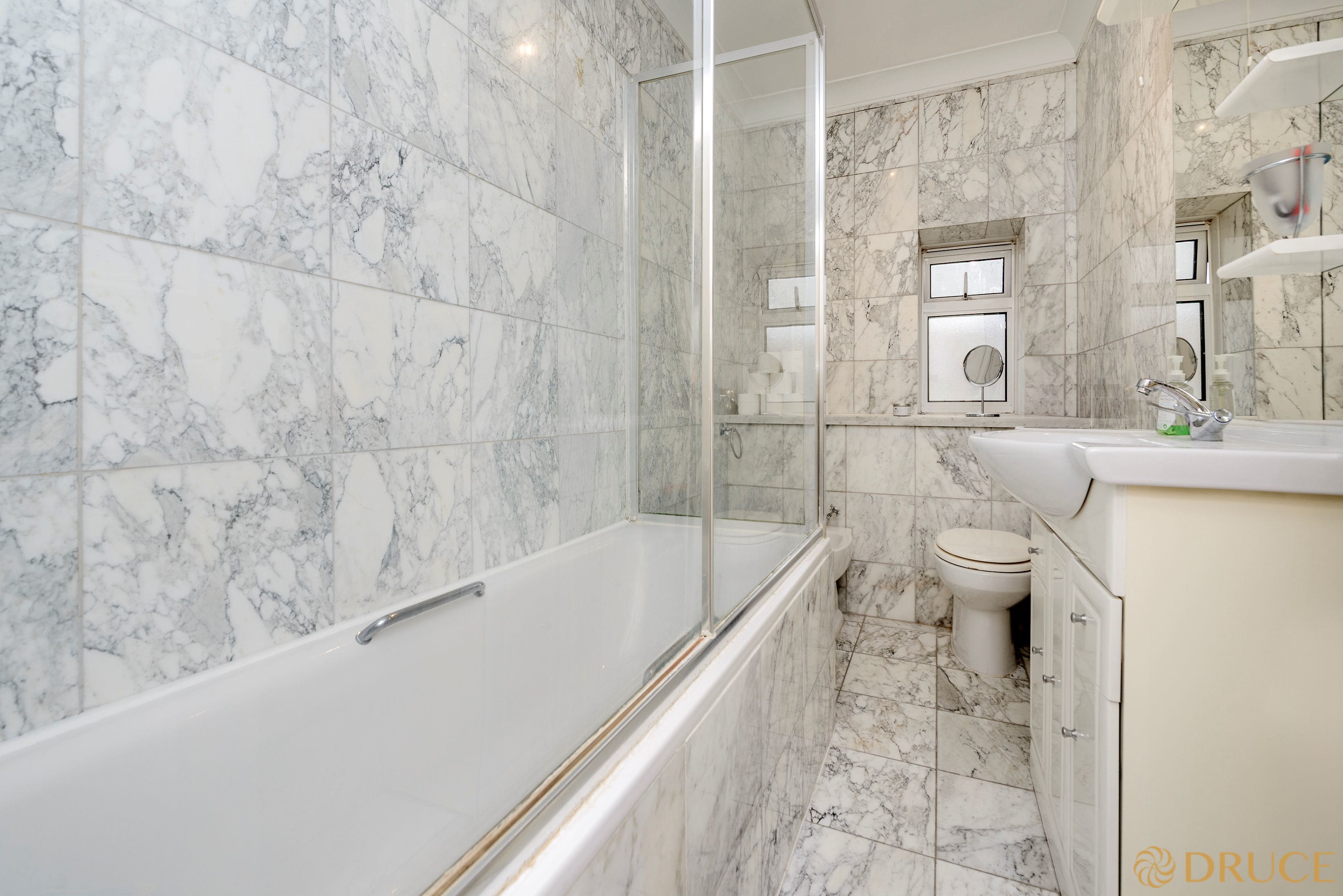 80 chelsea manor ct-0645.jpg