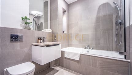 16 Palace Wharf 7.jpg