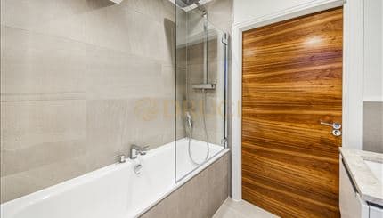 Cambridge penthouse 10.jpg