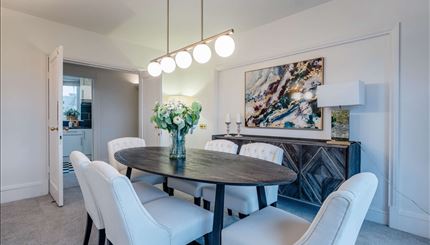 Penthous b,Strathmore Court  3.jpg