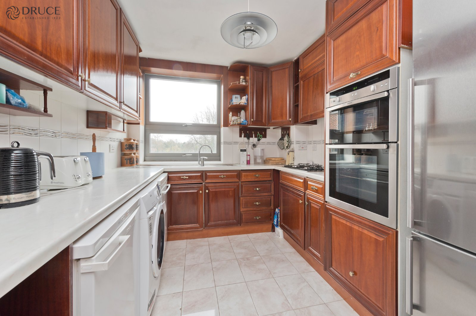 a085i00000L8xj4AAB KOF230066_04.jpg