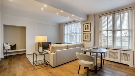 Flat 61, Mayfair 4.jpg