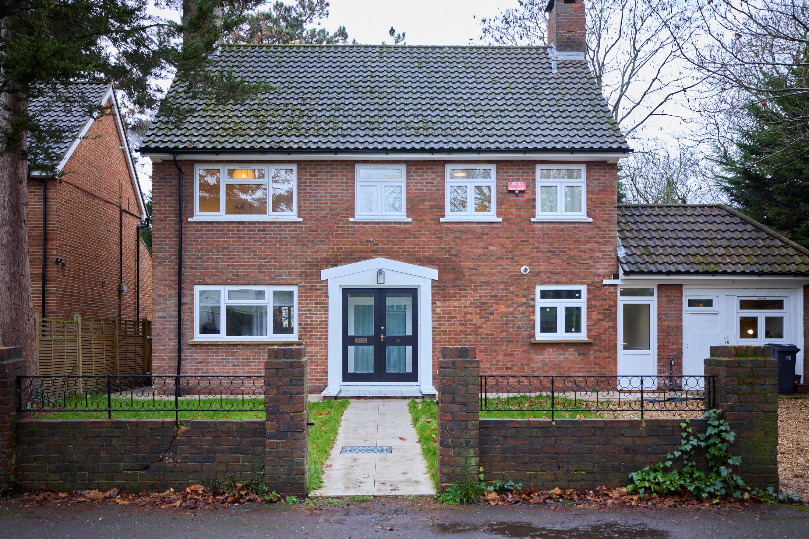 new LN RAV 16 EXTERIOR_037.jpg