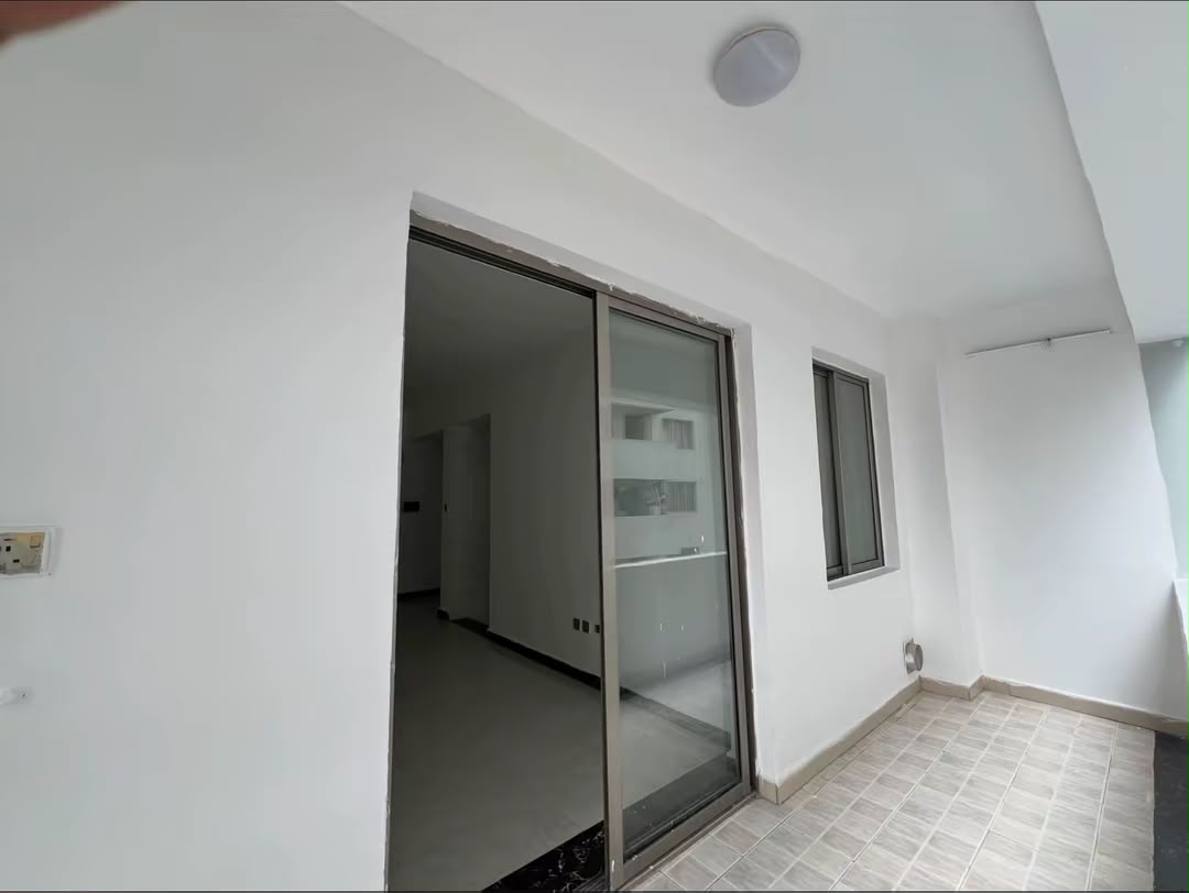 1 bedroom with a closed kitchen and a swimming pool in kileleshwa