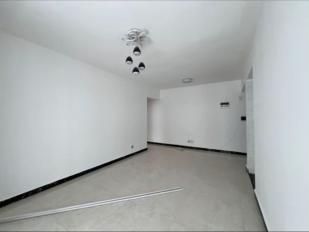1 bedroom with a closed kitchen and a swimming pool in kileleshwa
