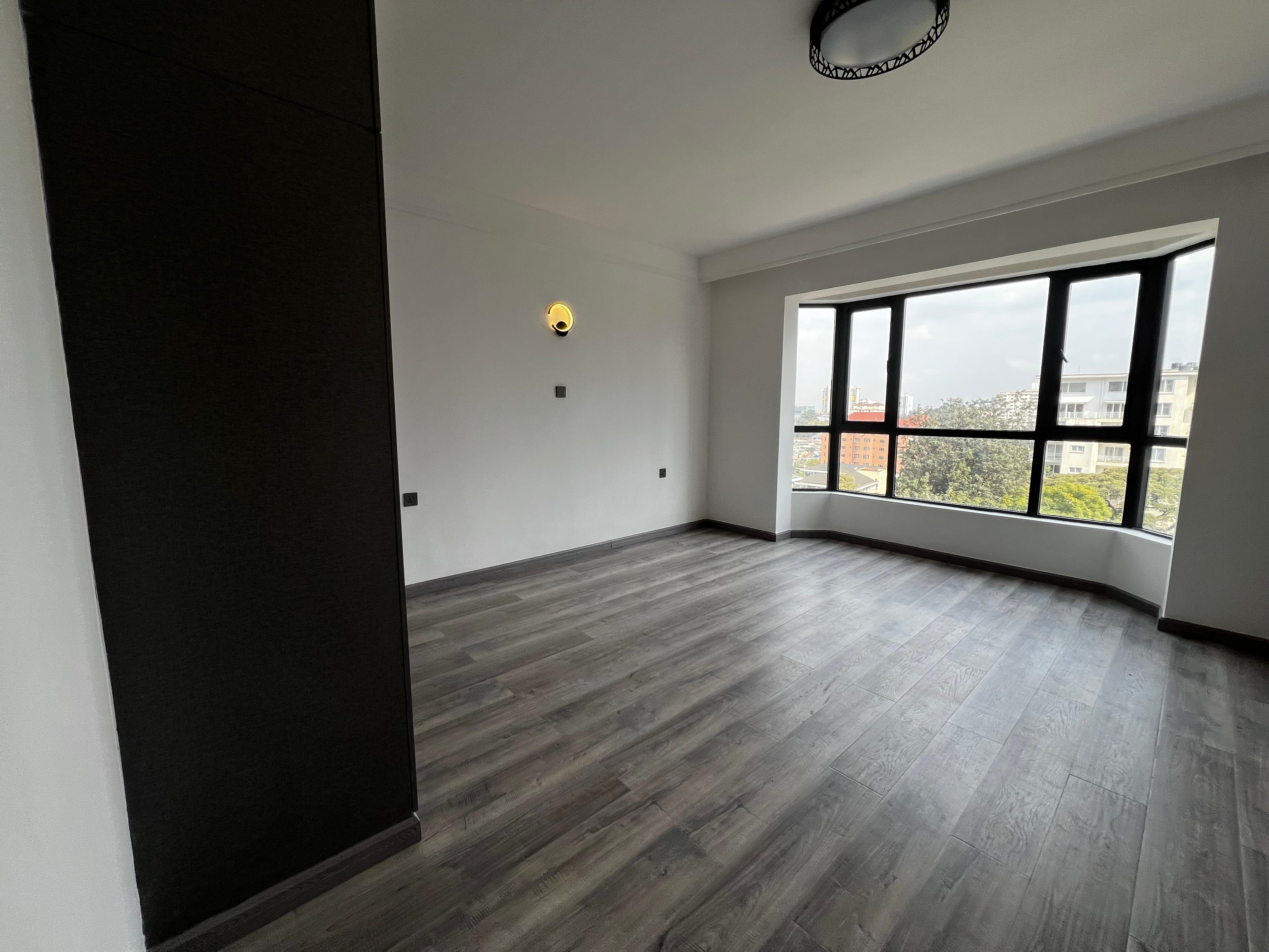 5 bedroom plus sq apartment in Lavington