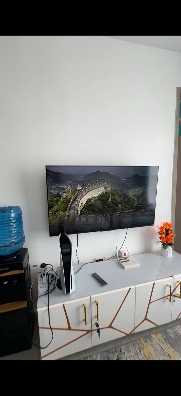 1 bedroom Airbnb available in Royambu