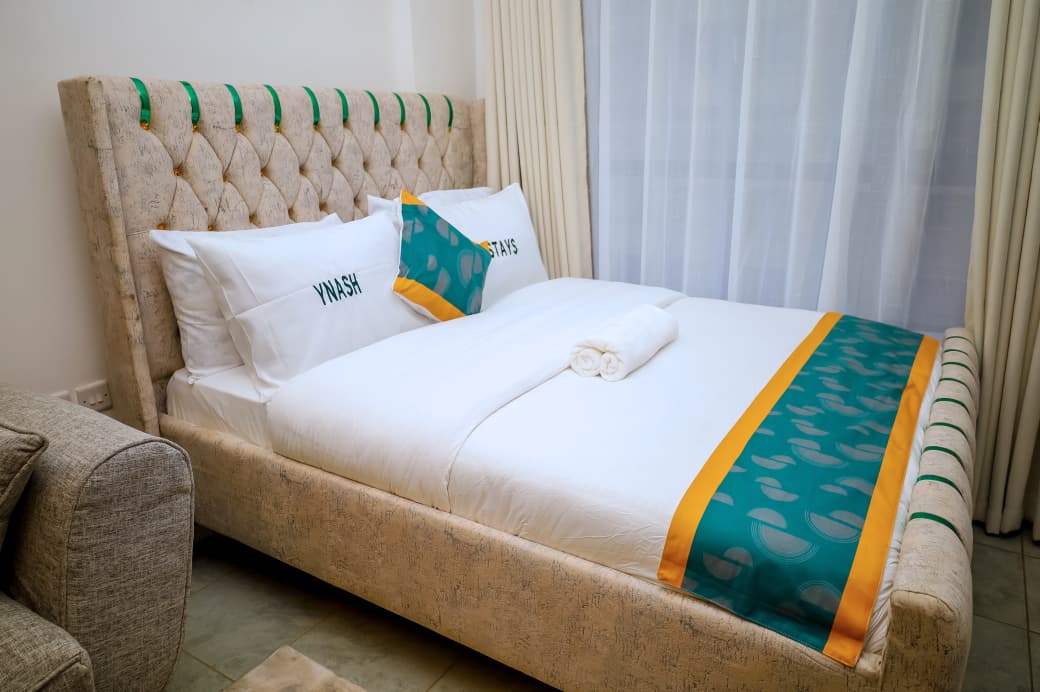 studio airbnb available in Roysambu