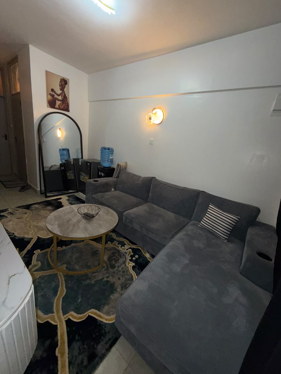 1-bedroom Airbnb available in  Roysambu