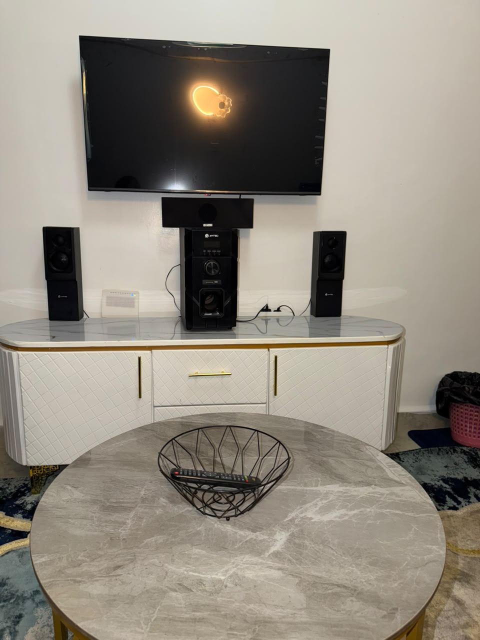 1-bedroom Airbnb available in  Roysambu