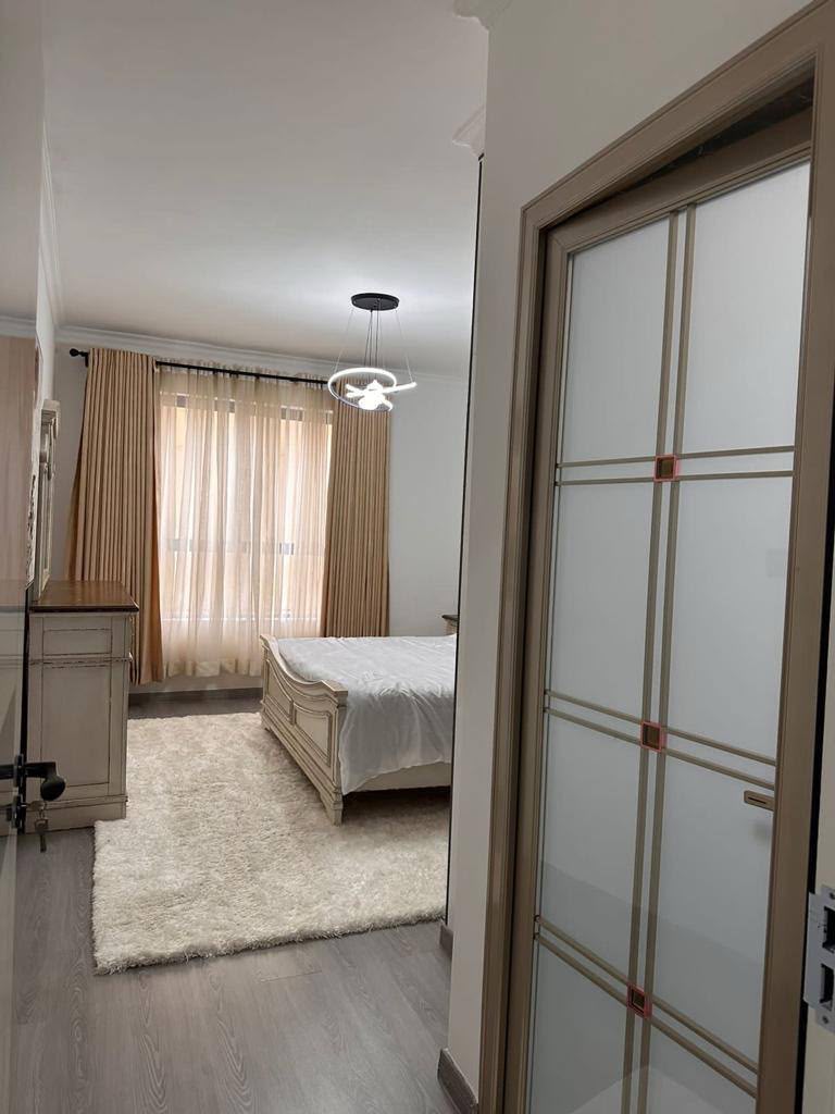 4 bedroom Airbnb in lavingtone
