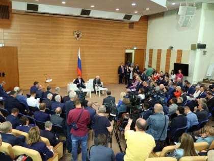 Поддержка фронта и исполнение народной программы: "Единая Россия" подвела итоги первого полугодия