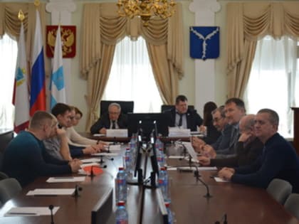 Состоялось заседание постоянной комиссии по городскому хозяйству, градостроительству, архитектуре, транспорту, связи и торговле