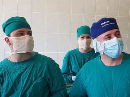 Московские медики прооперировали вольских больных на новом оборудовании