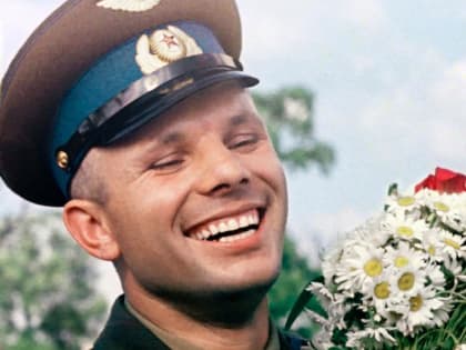 Поздравление Губернатора Р.В. Бусаргина с Днём космонавтики