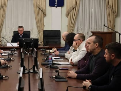 Михаил Исаев поручил провести очистку второстепенных улиц