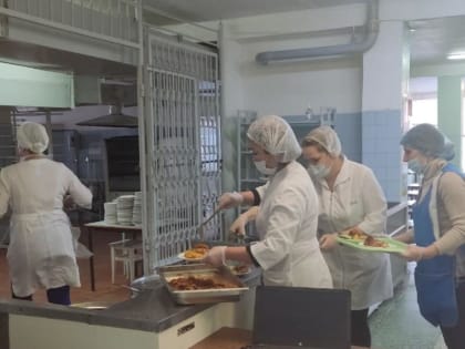 Отравление школьников. ОНФ находил в столовой санитарные нарушения