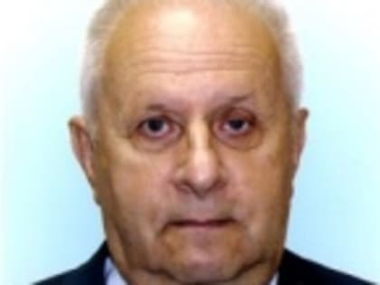 Празднует юбилейный День рождения Почетный гражданин города Саратова Виктор Николаевич Посадский