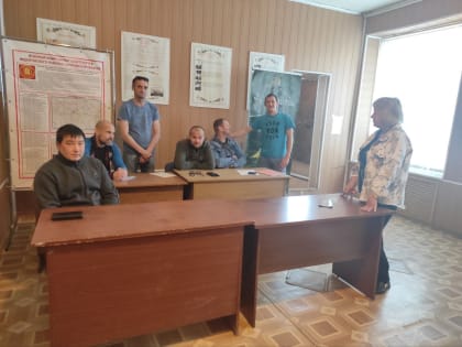 Встреча с жителями района, которые планируют служить по контракту в вооруженных силах РФ