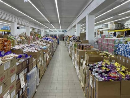 В Заводском районе на уборщицу рухнул поддон с продуктами. Ее госпитализировали