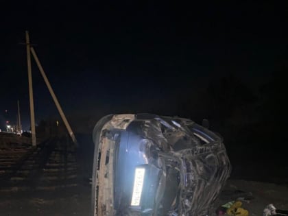 В вылетевшем с трассы "Фокусе" пострадали три человека