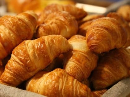 День Деда Мороза и Снегурочки, круассана и воздушно-пузырчатой упаковки: что жителям Саратова отметить 30 января