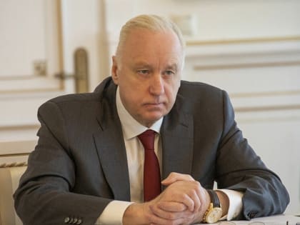 В Саратове бабушка издевалась над внучкой. Глава СКР поставил проверку на контроль