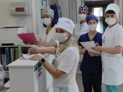 Медсестры всего мира отмечают профессиональный праздник