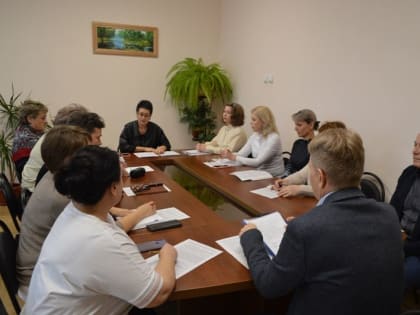 Под Саратовом ввели масочный режим из-за кори и коронавируса