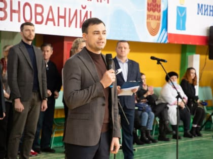 В Марксе открыли соревнования Областных сельских игр