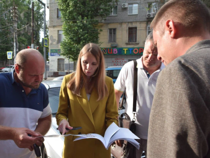 На территории бывшего комбикормового завода состоялось выездное совещание градозащитного совета при Саратовской областной Думе