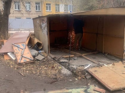 Снос незаконных гаражей в Саратове