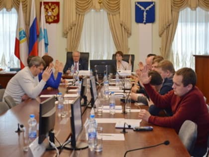 Депутаты одобрили кандидатуру Александра Бернадского для присвоения ему звания Почетного гражданина города Саратова