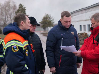 Площадь пожара на предприятии в Энгельсе значительно снизилась