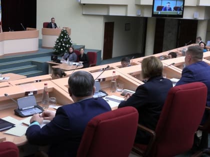 Саратовская облдума приняла закон для чиновников-коррупционеров