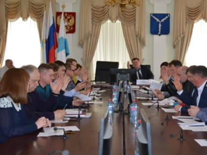 В городской Думе обсудили вопросы водоотведения, безопасность купающихся и противооползневые мероприятия