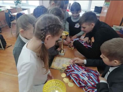 Первоклассники лицея п. Степное продолжают активно участвовать в проекте «Орлята России»