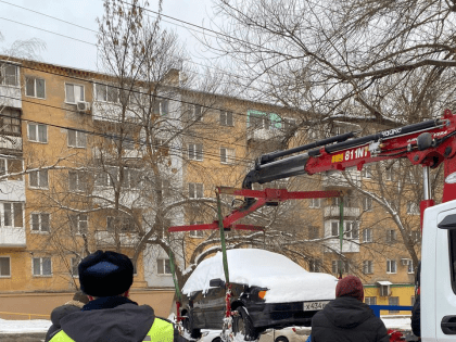 Во Фрунзенском районе эвакуировано 4 автомобиля за нарушения правил остановки и стоянки