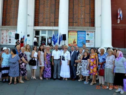 В Ленинском районе состоялось мероприятие, посвященное празднованию Дня государственного флага