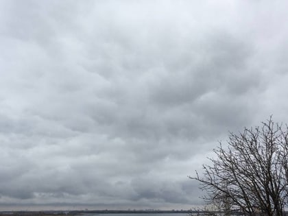 Саратовцам обещают ветреную погоду и вероятность дождя
