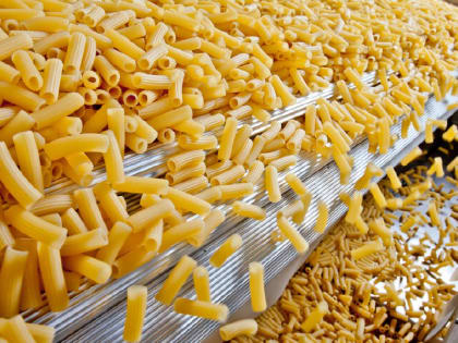Саратовская макаронная фабрика развивает экспорт при господдержке