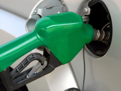 На саратовских АЗС бензин всех марок один из самых дорогих в ПФО