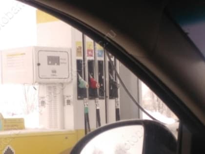 В области продолжает дорожать бензин