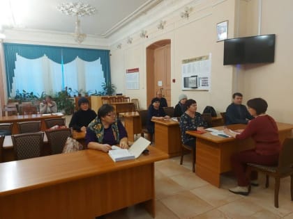 Состоялось очередное заседание территориальной избирательной комиссии Петровского муниципального района