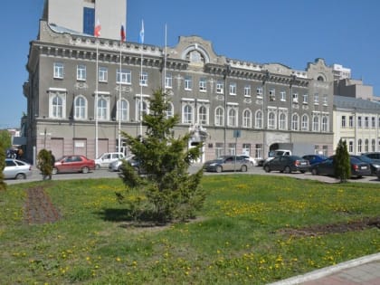 Саратовский завод упрекнул мэрию в распространении недостоверных и порочащих сведений, после чего чиновники «подчистили» официальный документ